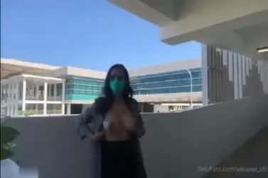 Siskaeee Dientot di Bandara YIA Hot Indo 2026